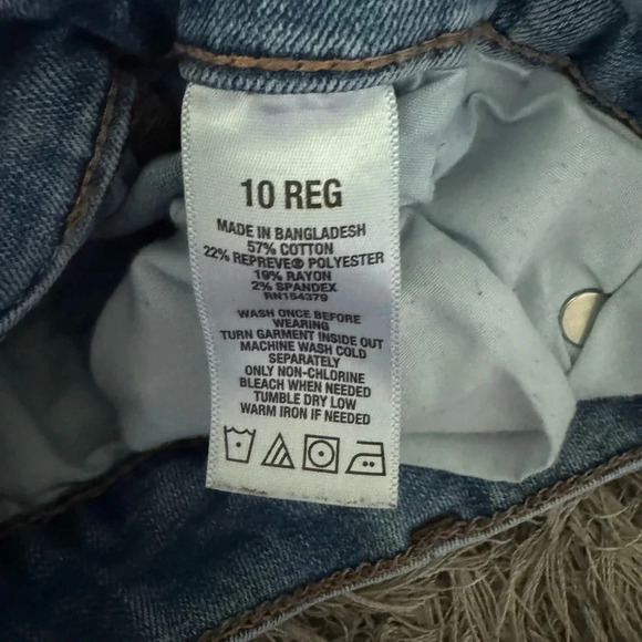 Aeropostale Jeans Womens Size 10R Super High Rise Jegging Destroyed Denim Grunge - Picture 4 of 6